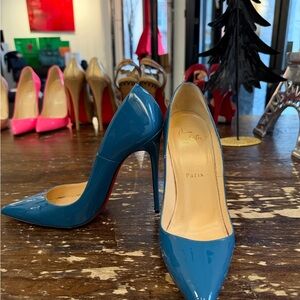 Christian Louboutin Pigalle 100 Patent Leather Pumps Petrol Blue | 39